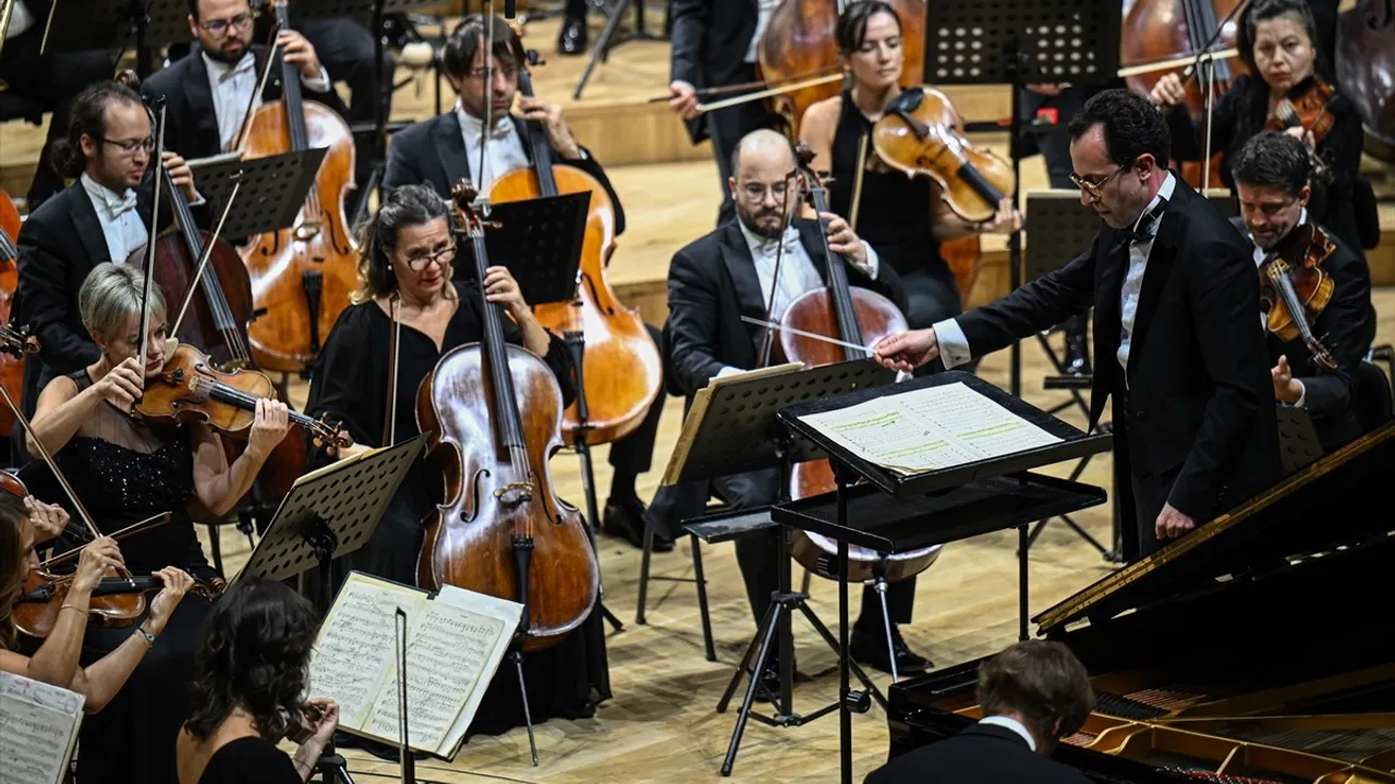 CSO Konser Sezonunu Nikolai Lugansky ile Açtı