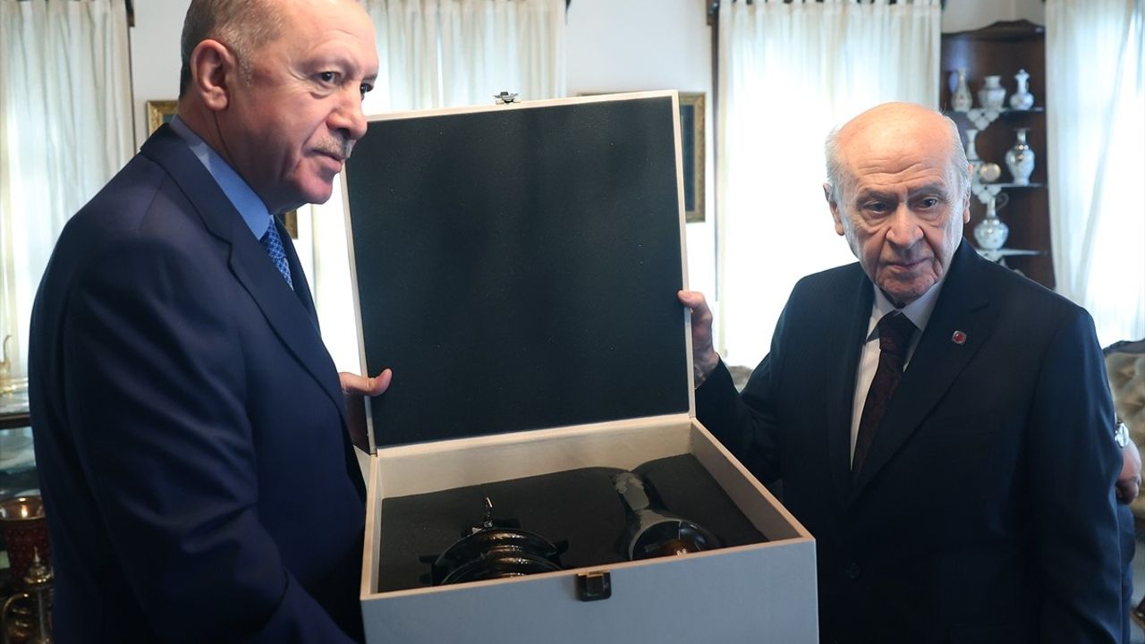 Cumhurbaşkanı Erdoğan'dan MHP Lideri Bahçeli'ye Ziyaret