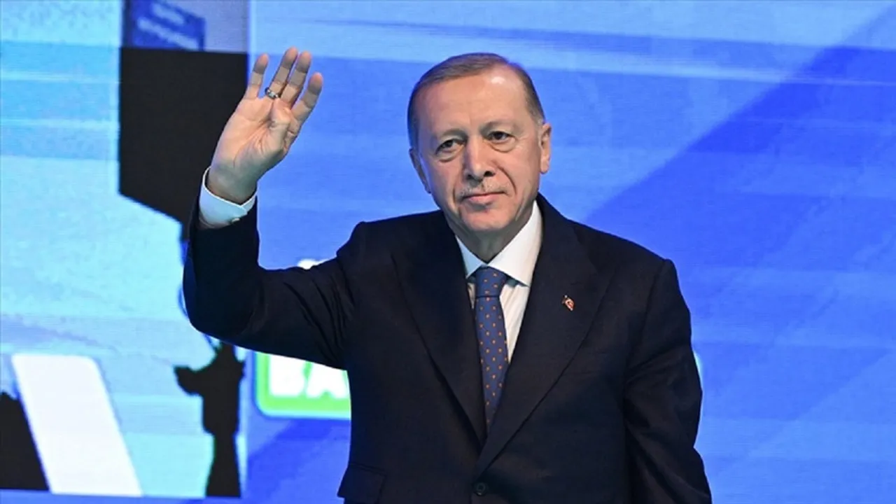 Cumhurbaşkanı Erdoğan’ın emekli planı açıklandı! Emekliye seyyanen zam kulisi geldi 