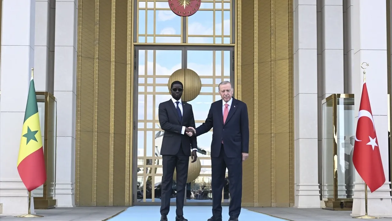 Cumhurbaşkanı Erdoğan, Senegal Cumhurbaşkanı Fay'ı Resmi Törenle Ağırladı