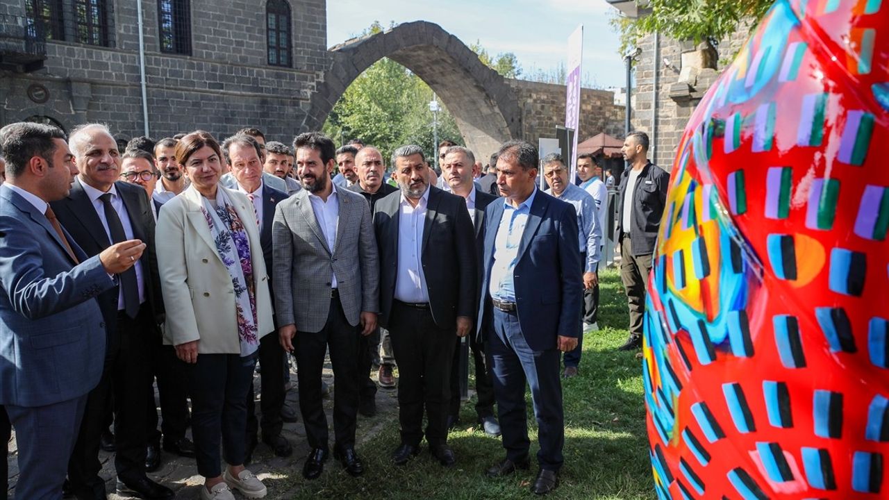 Diyarbakır Kültür Yolu Festivali Heyecanla Başladı