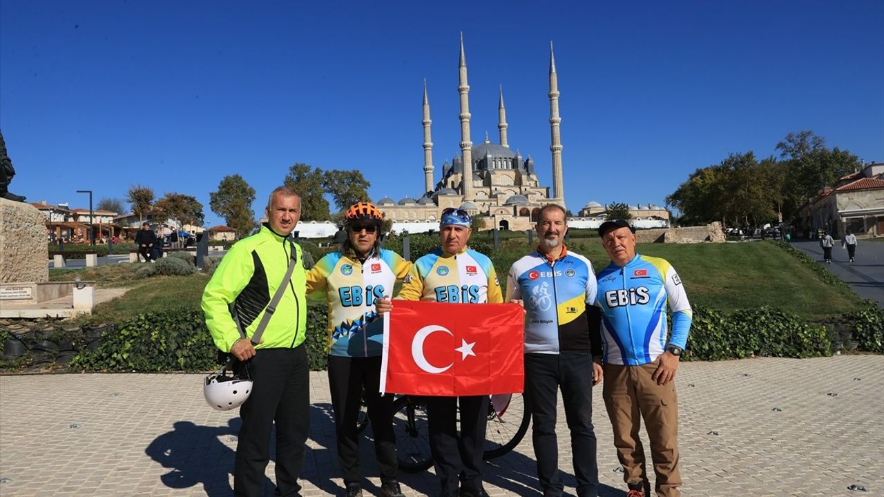 Edirne'de 15. Cumhuriyet Kupası Bisiklet Yarışı Yaklaşıyor