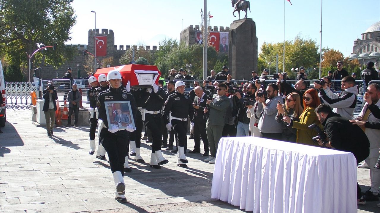 Eski Bakan Sabahattin Çakmakoğlu'na Veda Töreni