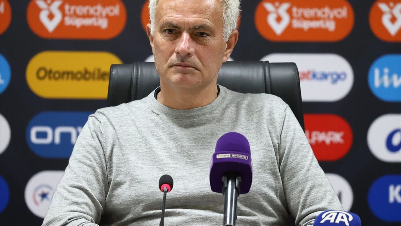 Fenerbahçe Teknik Direktörü Jose Mourinho'dan Samsunspor Maçı Değerlendirmesi