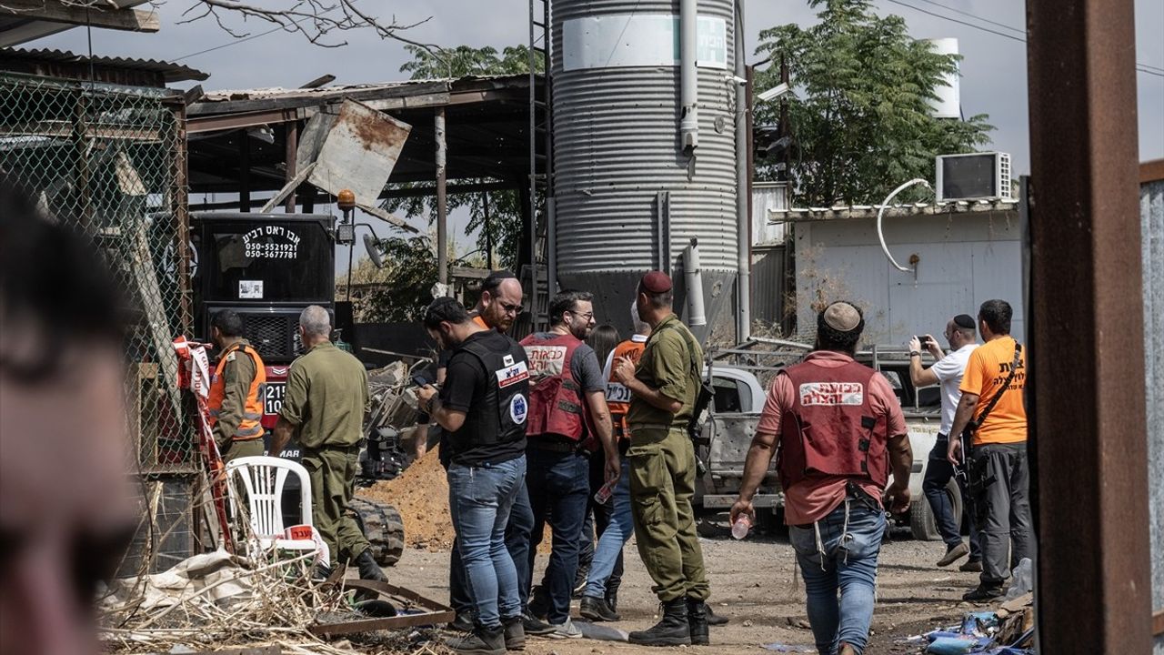 Gazze'den İsrail'e Roket Saldırısı: Bir Yıl Dönümünde Tansiyon Yükseldi