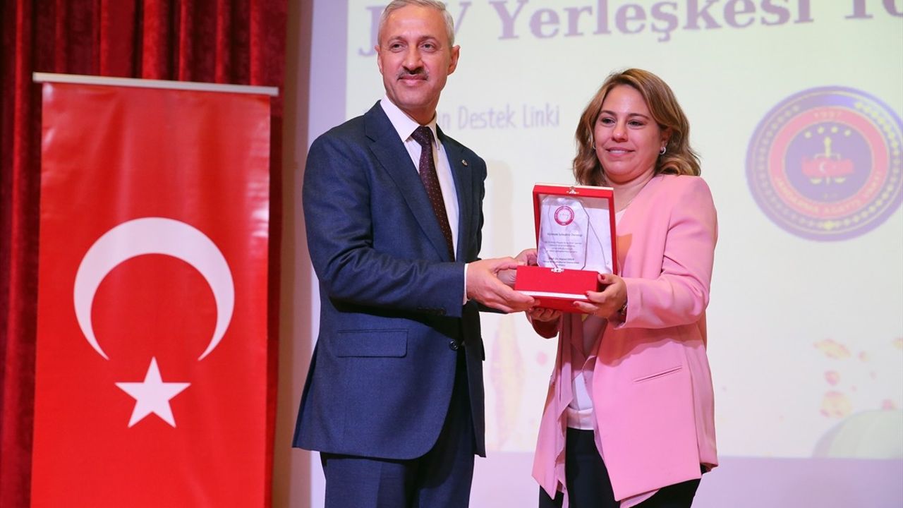 Hatay'da 100. Yıl Köyü Projesi İlk Evler Sahibine Teslim Edildi