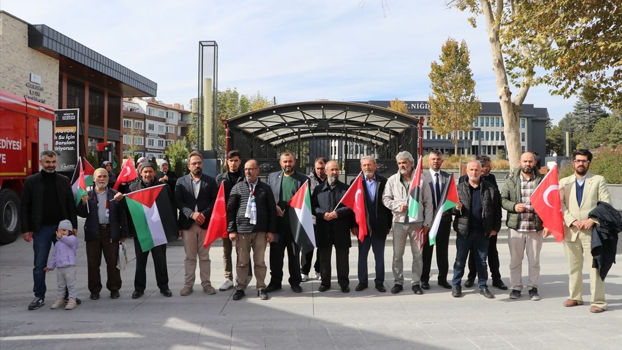 İsrail'in Saldırıları Niğde'de Protesto Edildi