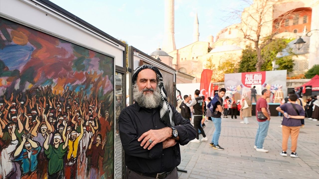 İstanbul'da 'Zulmü Fırçala' Etkinliği Gerçekleştirildi