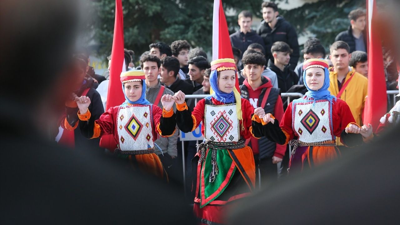 Kars'ın 104. Kurtuluş Yıldönümü Coşkuyla Kutlandı