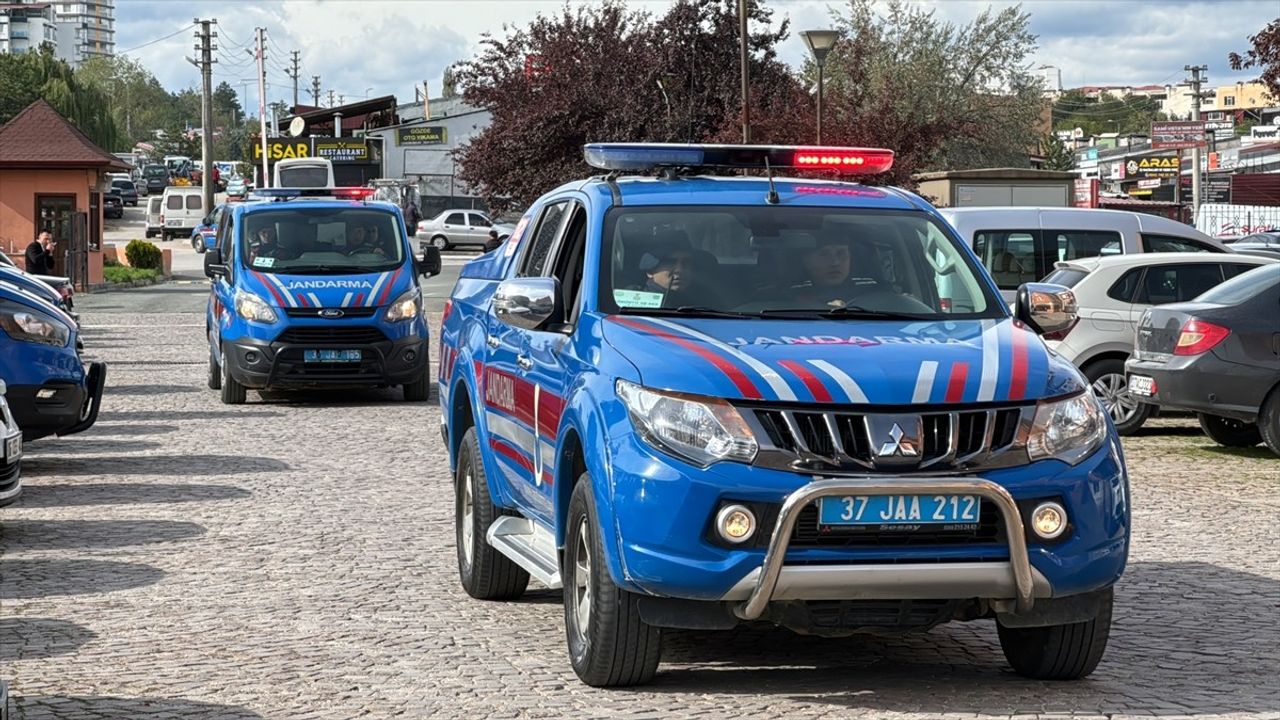 Kastamonu'da Polis Memurunun Eşini Öldürmesi: Adliyeye Sevk Süreci