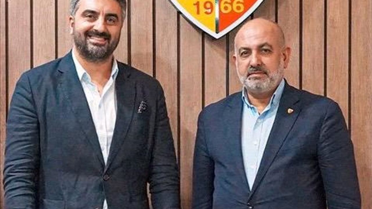 Kayserispor'dan Yeni Teknik Direktör Sinan Kaloğlu İle Anlaşma