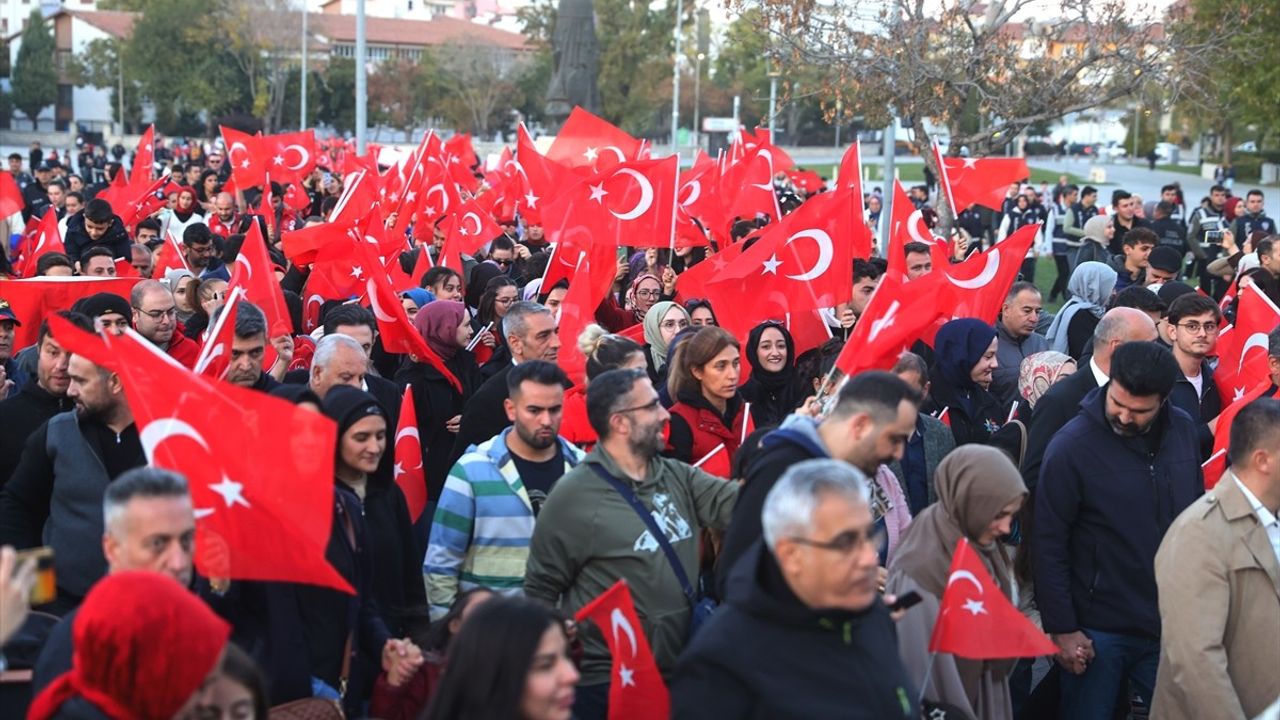 Konya'da Cumhuriyet'in 101. Yılı Fener Alayı Etkinliği