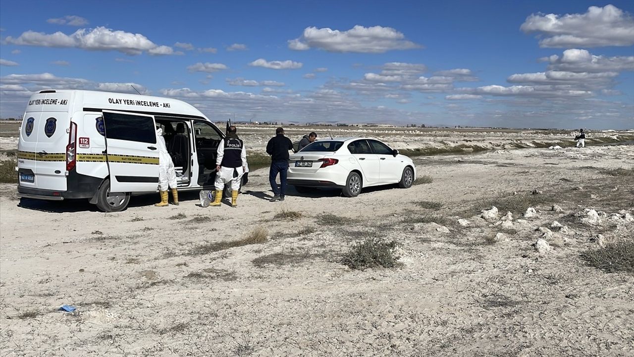 Konya'da Sulama Kanalında Erkek Cesedi Bulundu