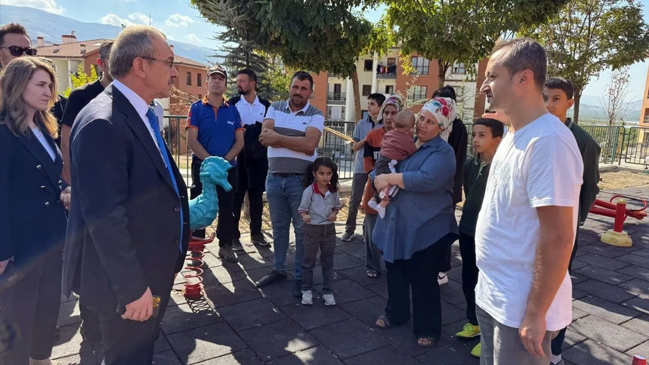 Malatya'da 5.9 Büyüklüğünde Deprem: Şanlıurfa ve Adıyaman'da Okullar Tatil