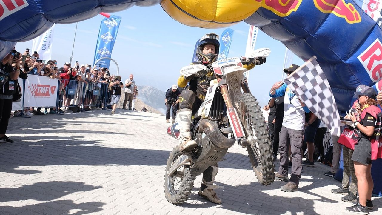 Manuel Lettenbichler Sea To Sky Enduro'da Zirvede