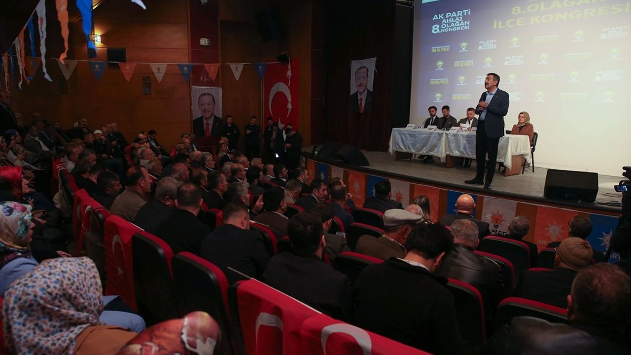 Milli Eğitim Bakanı Tekin, Ahlat'ta AK Parti Kongresi'nde Konuştu