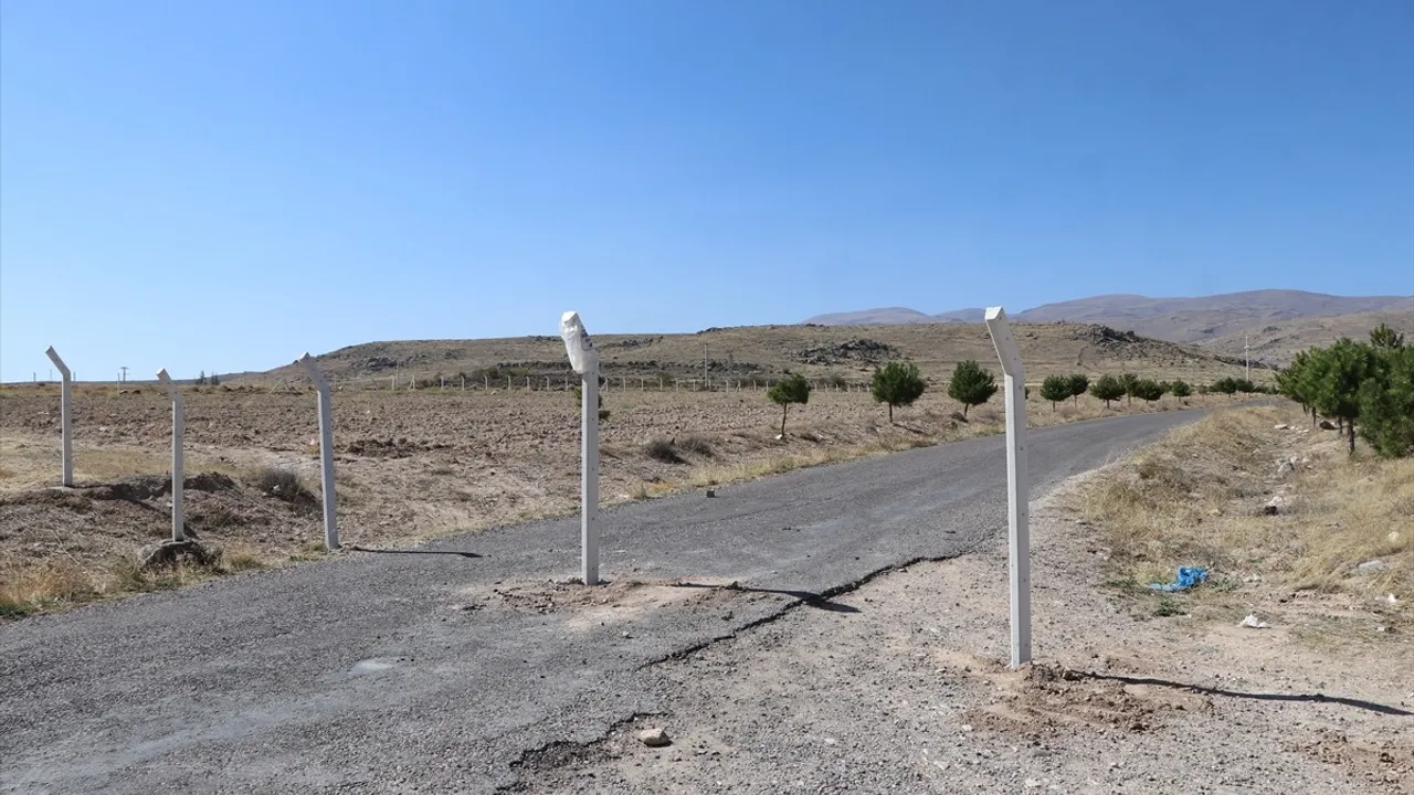 Niğde'de Tarla Yolu Tartışması Devam Ediyor