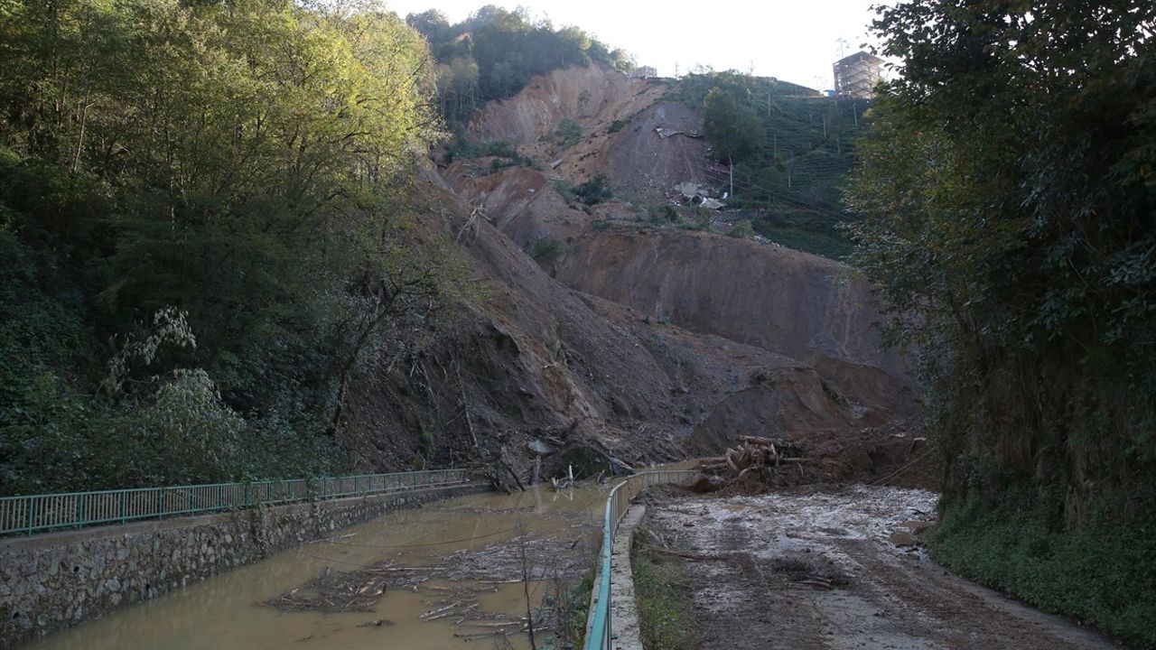 Rize'deki Heyelan İncelemesi: Vatandaşın Güvenliği Önde