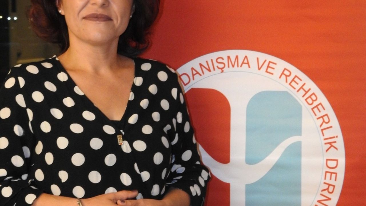 Ruh Sağlığı: Bireysel Değil, Toplumsal ve Politik Bir Meselesidir