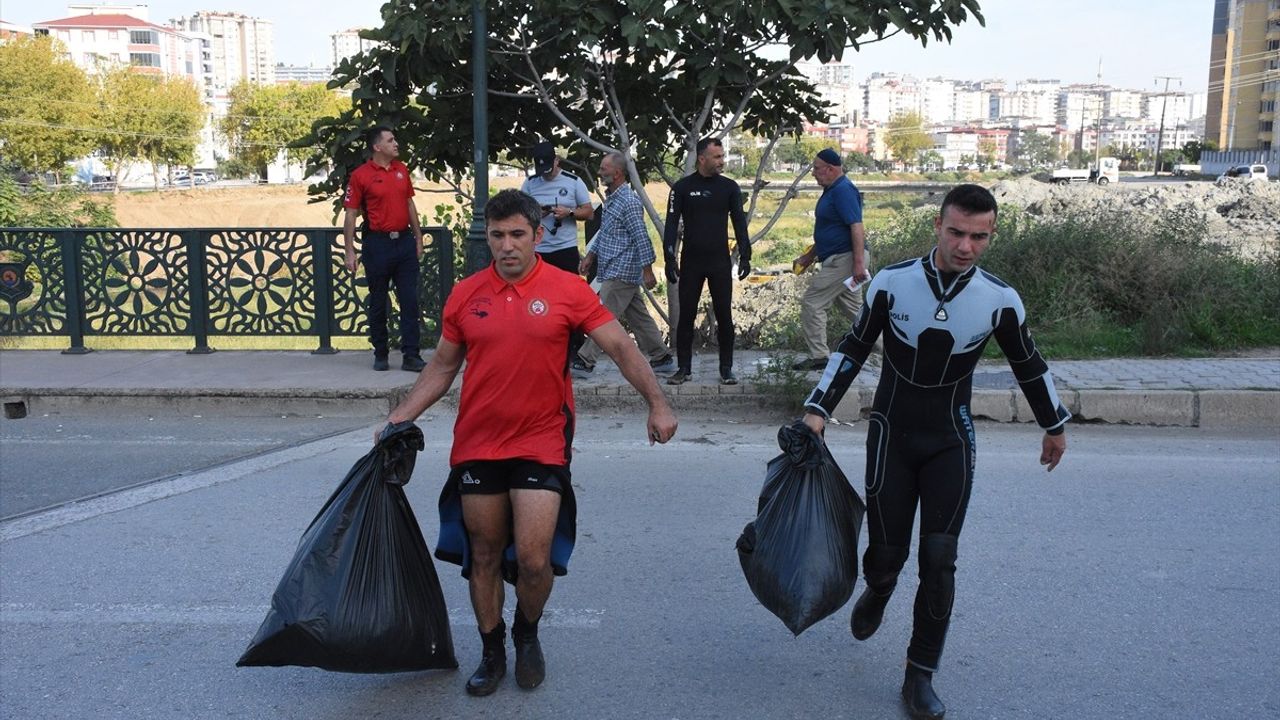 Samsun'da Ceset İhbarı Üzerine Temizlik Çalışması