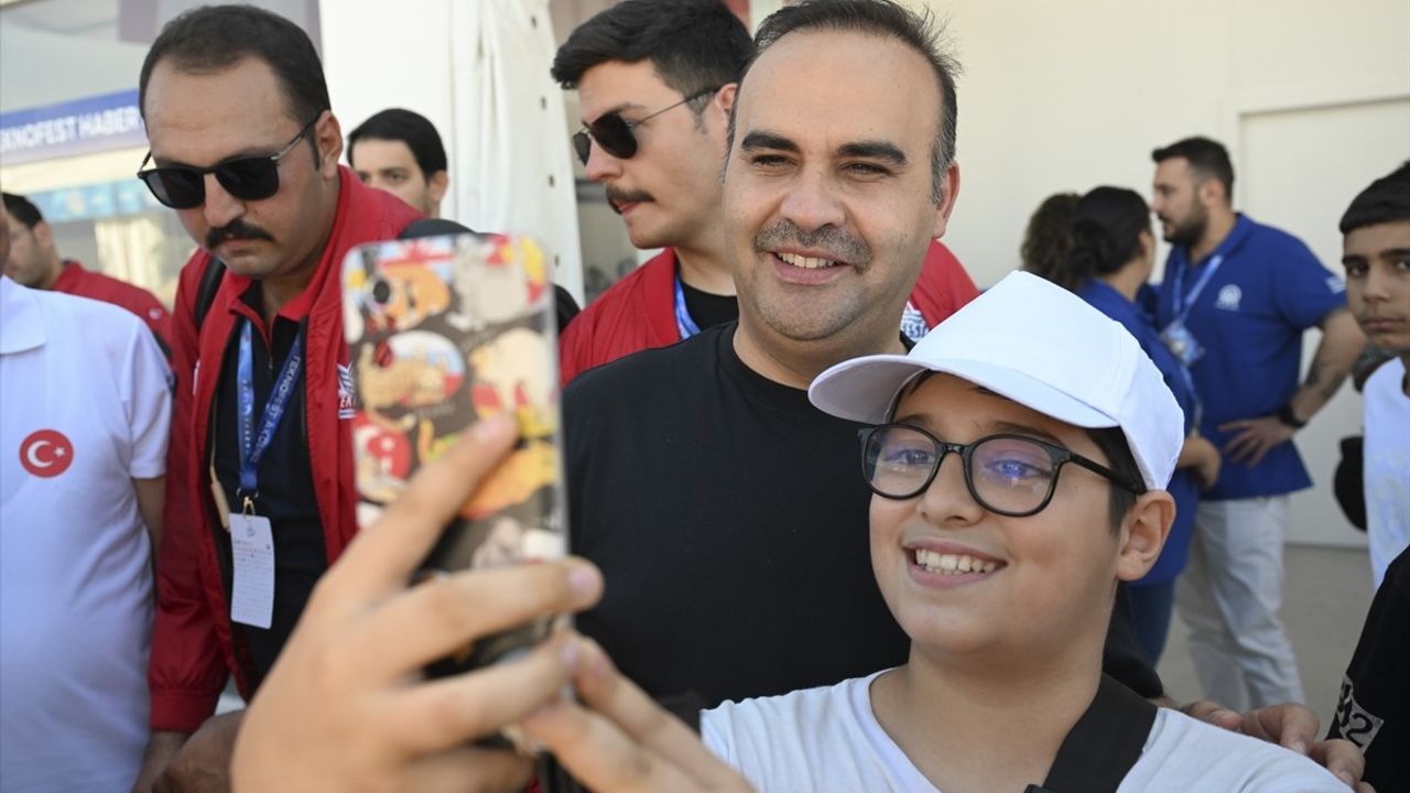 Sanayi ve Teknoloji Bakanı Kacır'dan Anadolu Ajansı'na Ziyaret