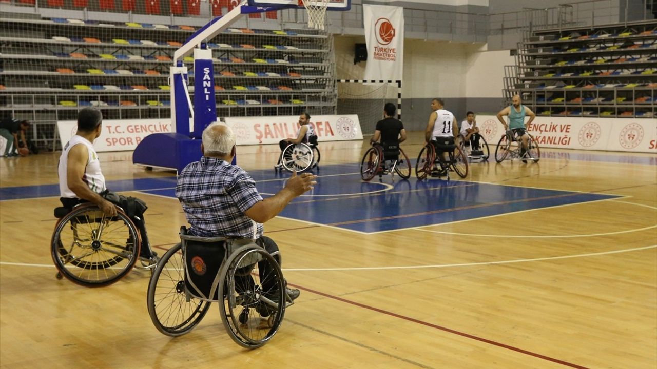 Şanlıurfa'nın Engelli Basketbol Takımı Yeni Sezonda Hedeflerini Büyütüyor