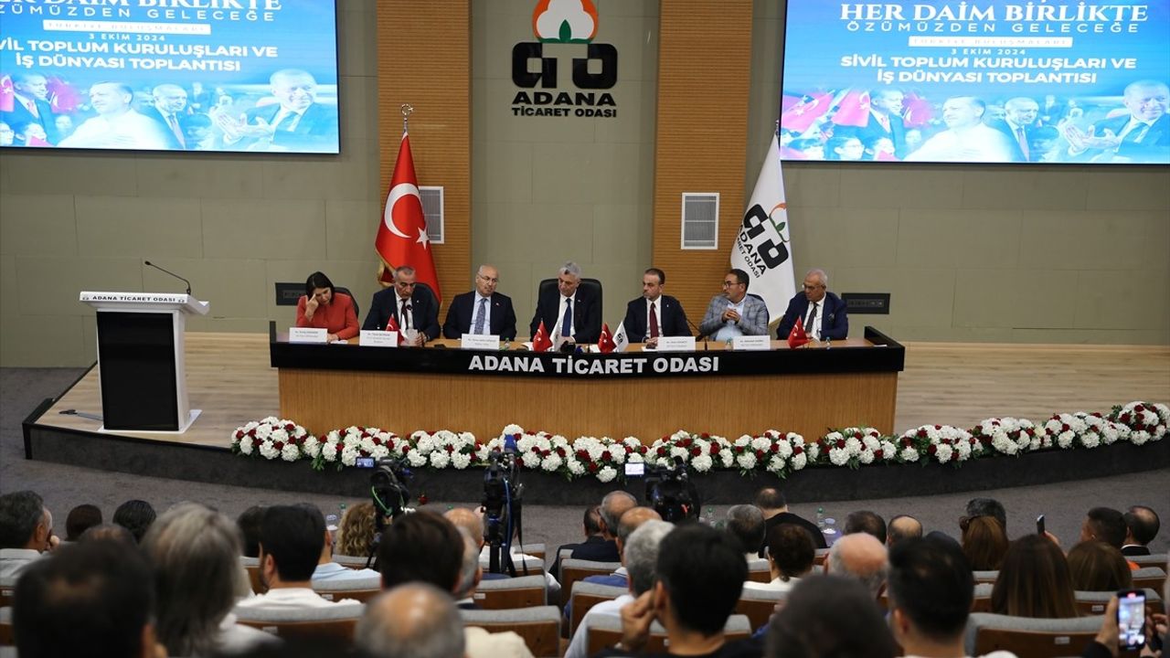 Ticaret Bakanı Ömer Bolat Adana'da İş Dünyası Temsilcileriyle Buluştu