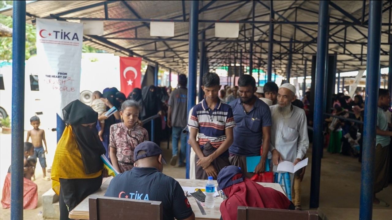 TİKA'nın Bangladeş'teki Arakanlı Müslümanlara Sağlık Yardımı