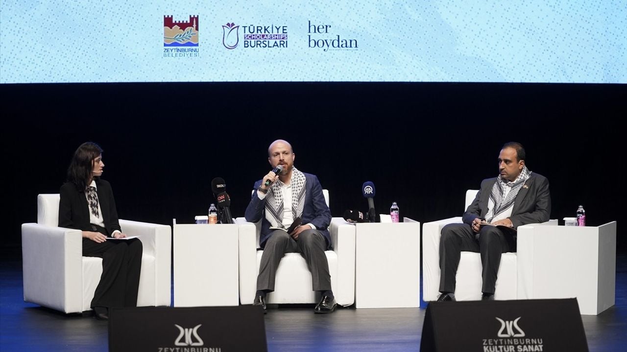 Uluslararası Öğrenciler, Gazze'yi Unutmadı: Panel ve Sergi Düzenlendi