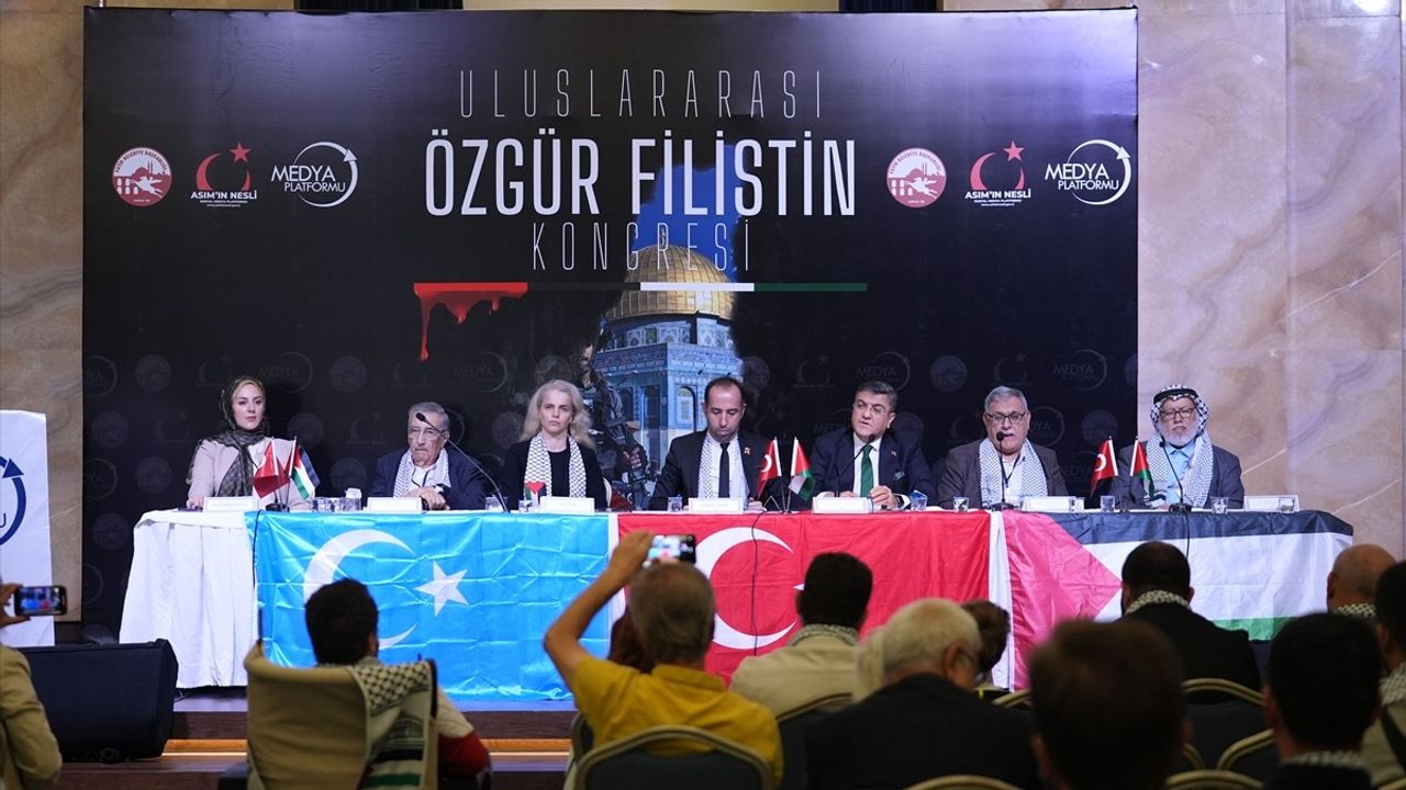 Uluslararası Özgür Filistin Kongresi'nde Direniş ve Eğitim Vurgusu