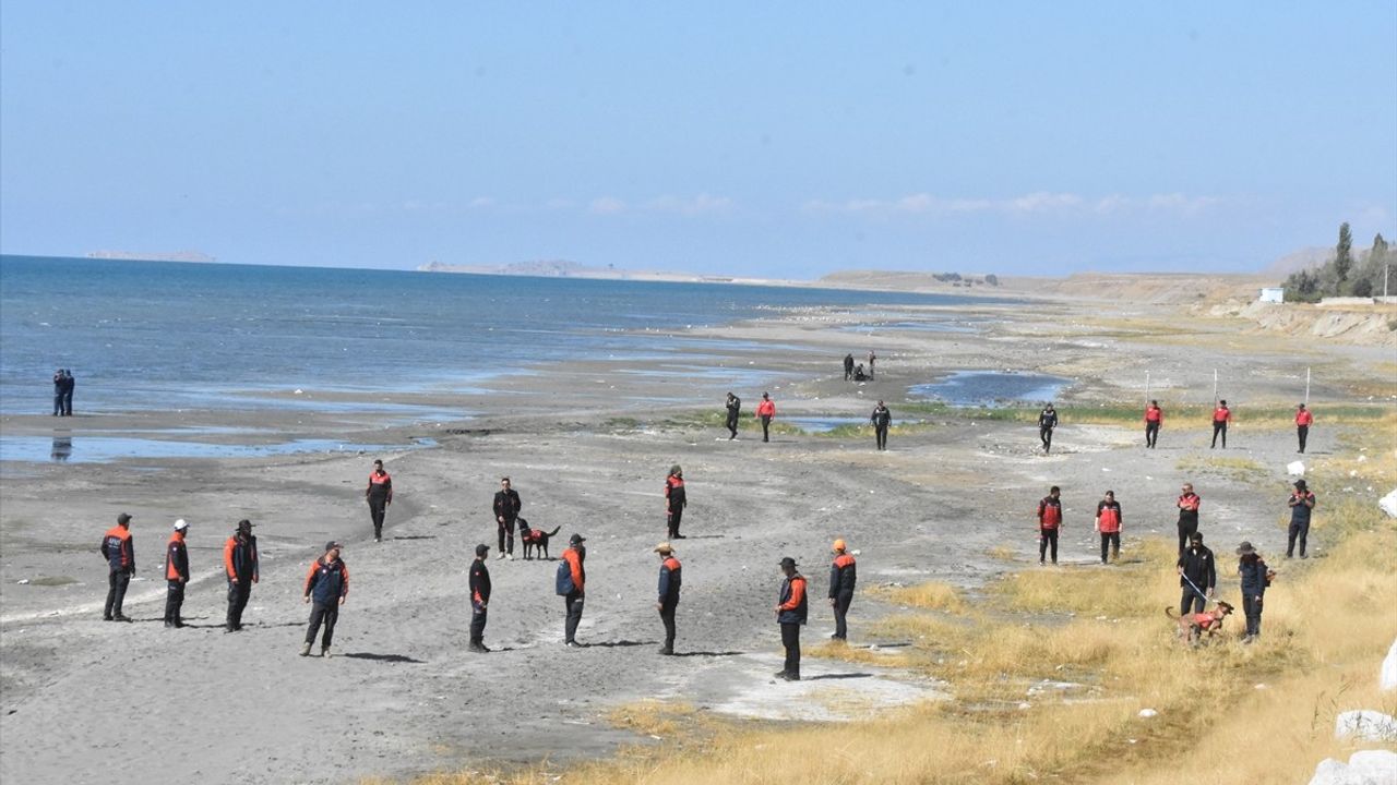 Van'da Kaybolan Üniversite Öğrencisi İçin Arama Çalışmaları Devam Ediyor