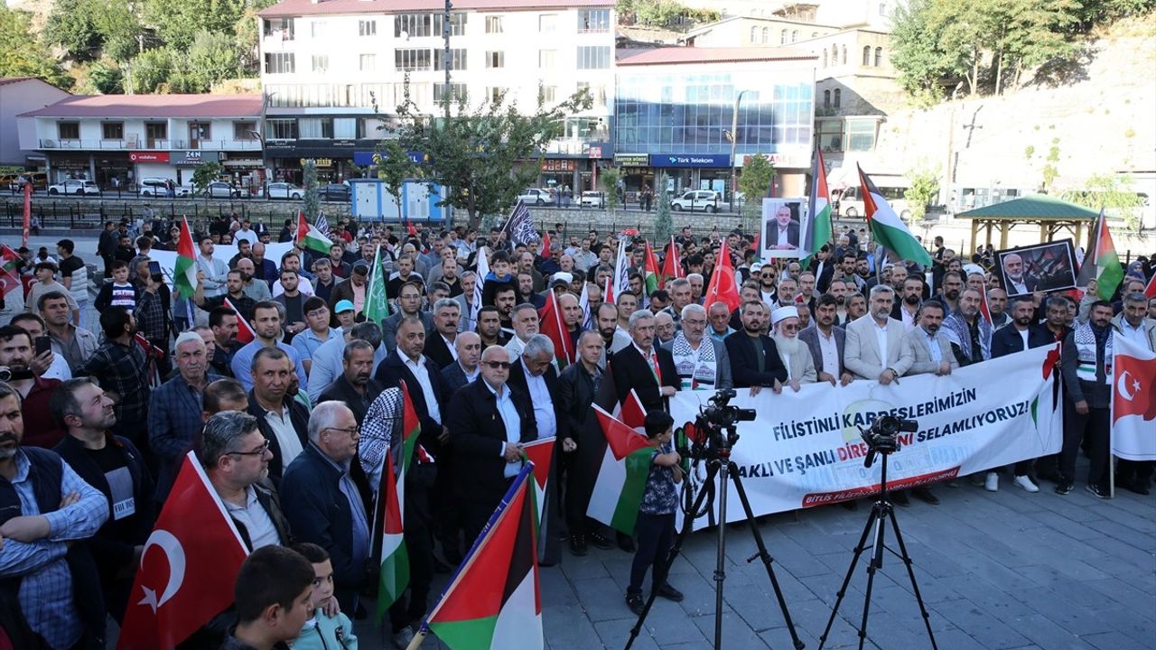 Van ve Bitlis'te Gazze İçin Protesto Gösterisi