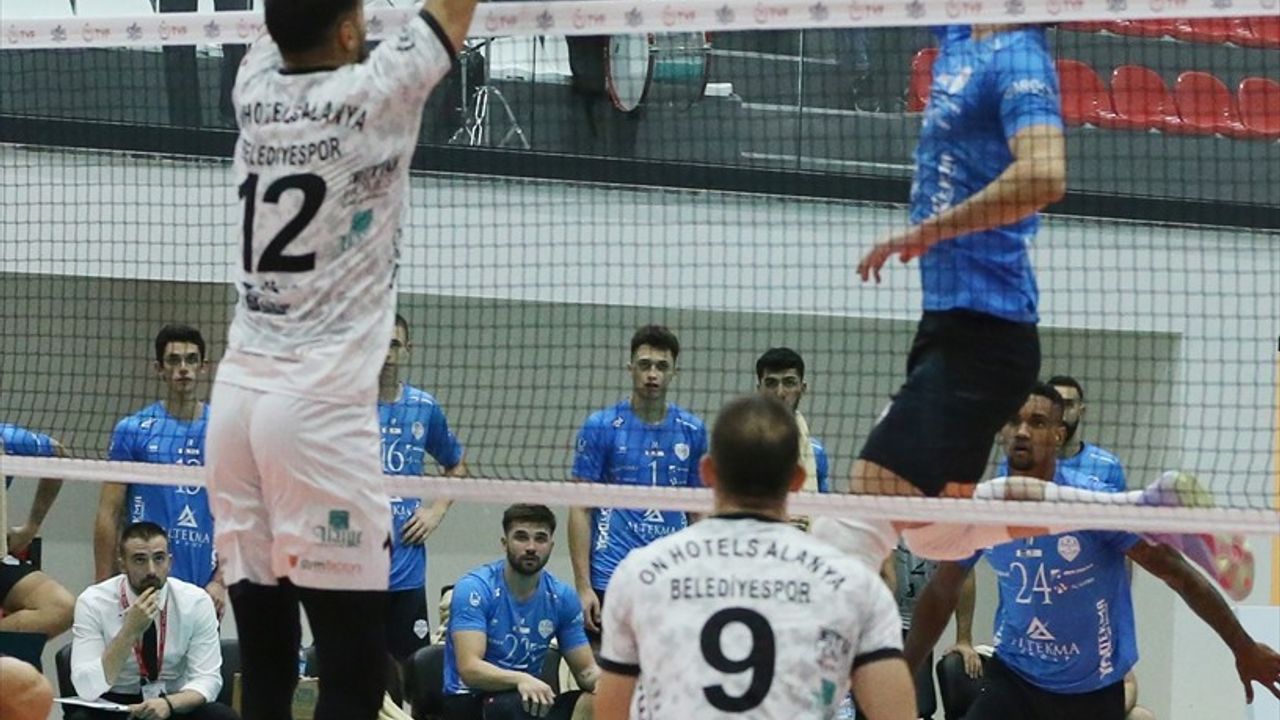 Voleybolda Heyecan Dolu Maç: ON Hotels Alanya Belediyespor Galip Geldi