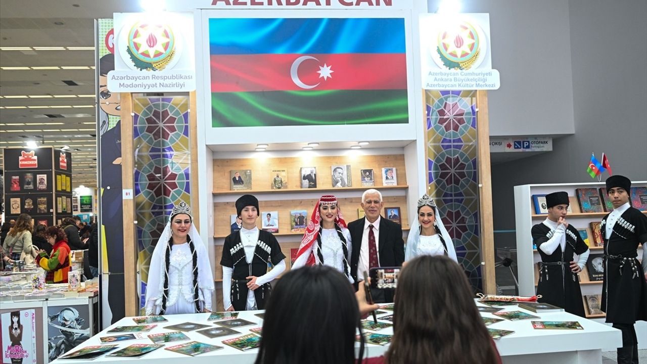 21. Ankara Kitap Fuarı Açıldı: Azerbaycan Konuk Ülke