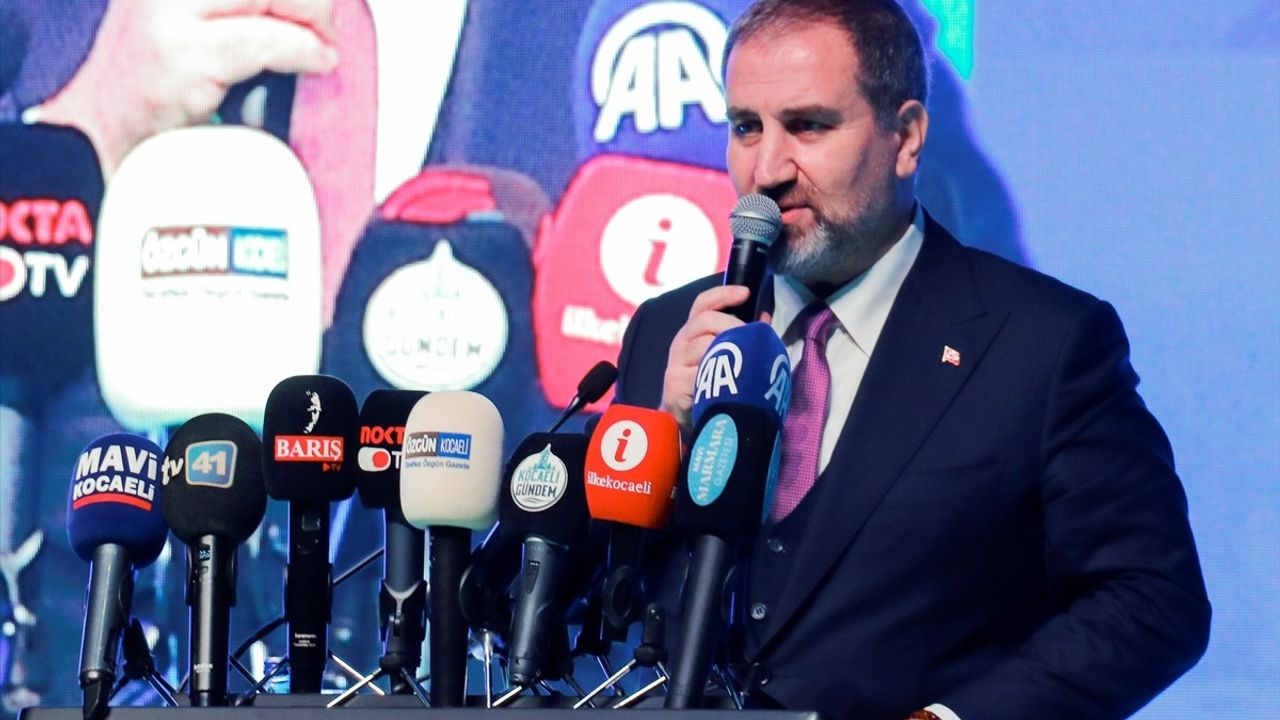 AK Parti İzmit 6. Olağan İlçe Kongresi: Birlik ve Beraberlik Vurgusu