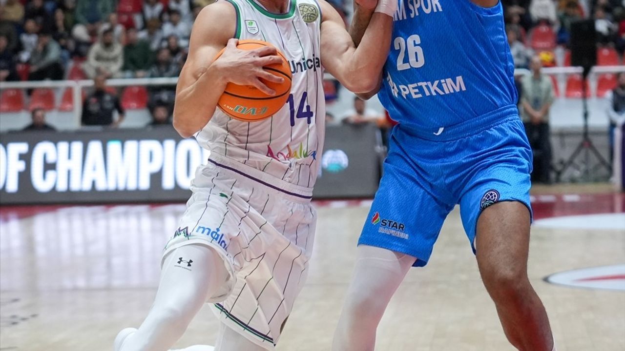 Aliağa Petkimspor, Unicaja'ya Farkla Yenildi