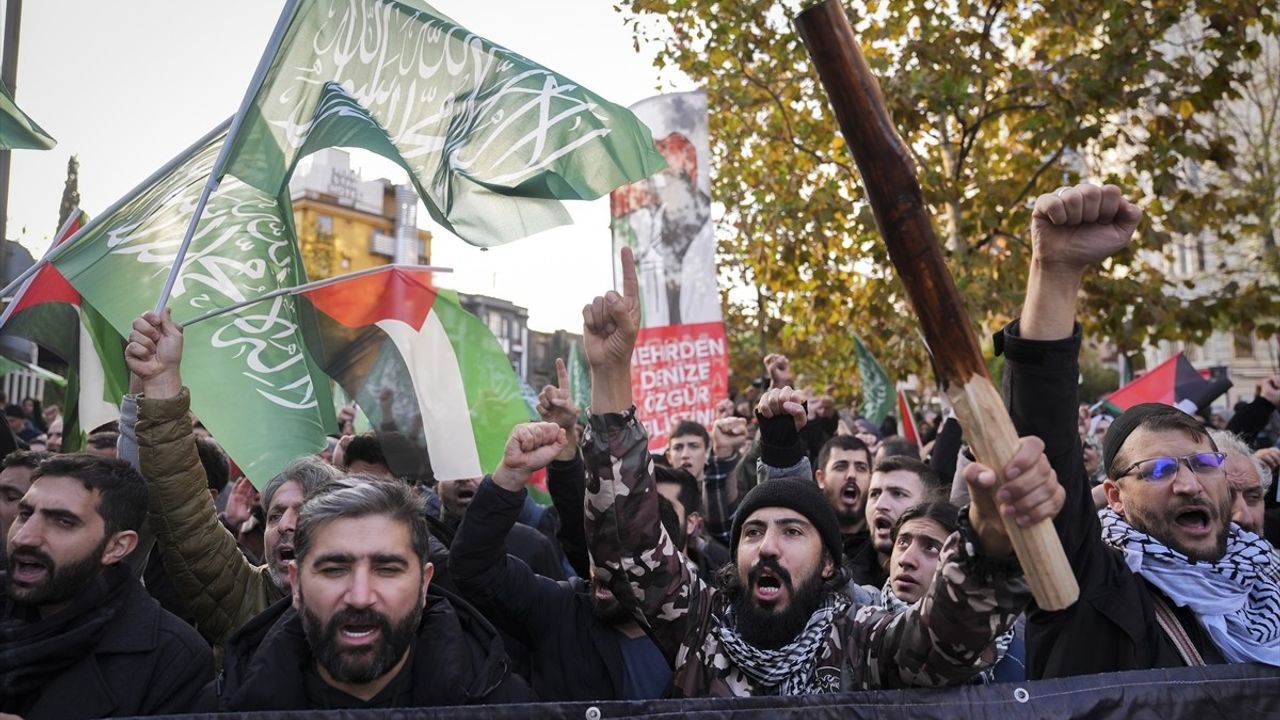 Almanya Başkonsolosluğu Önünde Gazze'ye Destek Protestosu