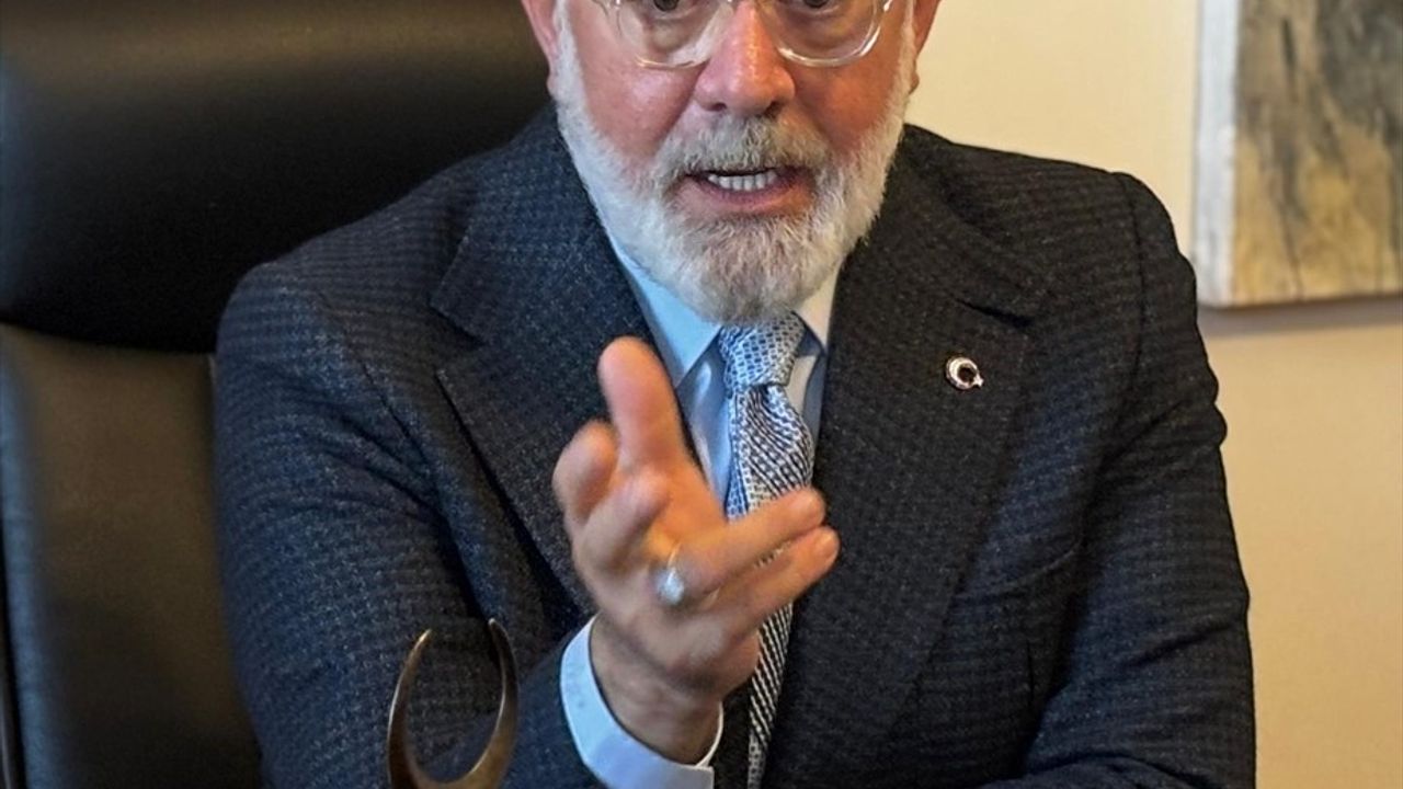 Bahadır Yenişehirlioğlu: 'Toplumsal Dayanışma Genç Yaşlarda Başlar'