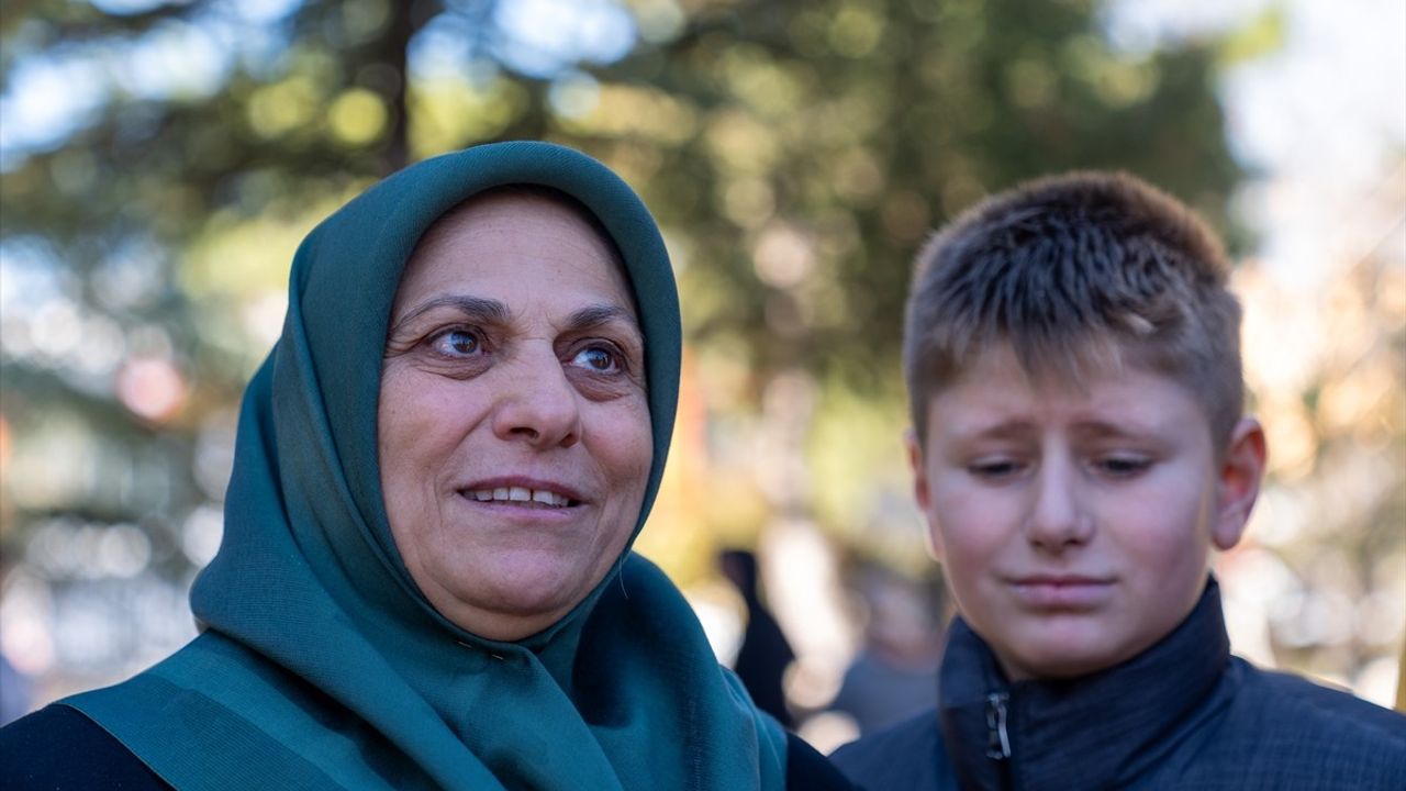 Başak Cengiz'in Kabrine Ziyaret: Avukatından Anlamlı Vefa