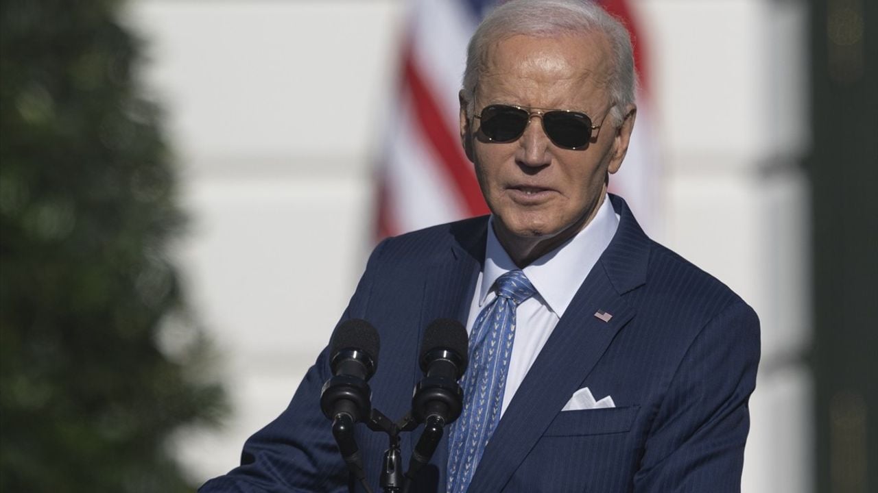 Biden, Şükran Günü'nde İki Hindiyi Affetti