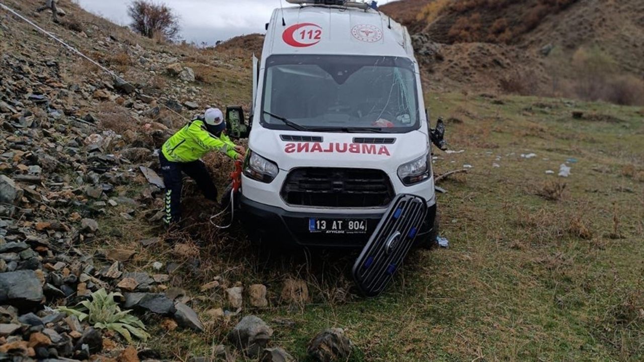 Bitlis'te Büyük Trafik Kazası: 11 Yaralı