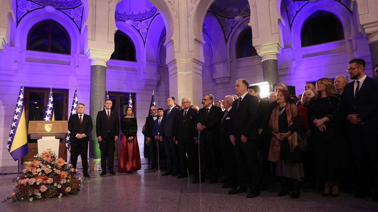 Bosna Hersek'te 'Devlet Günü' Coşkuyla Kutlandı