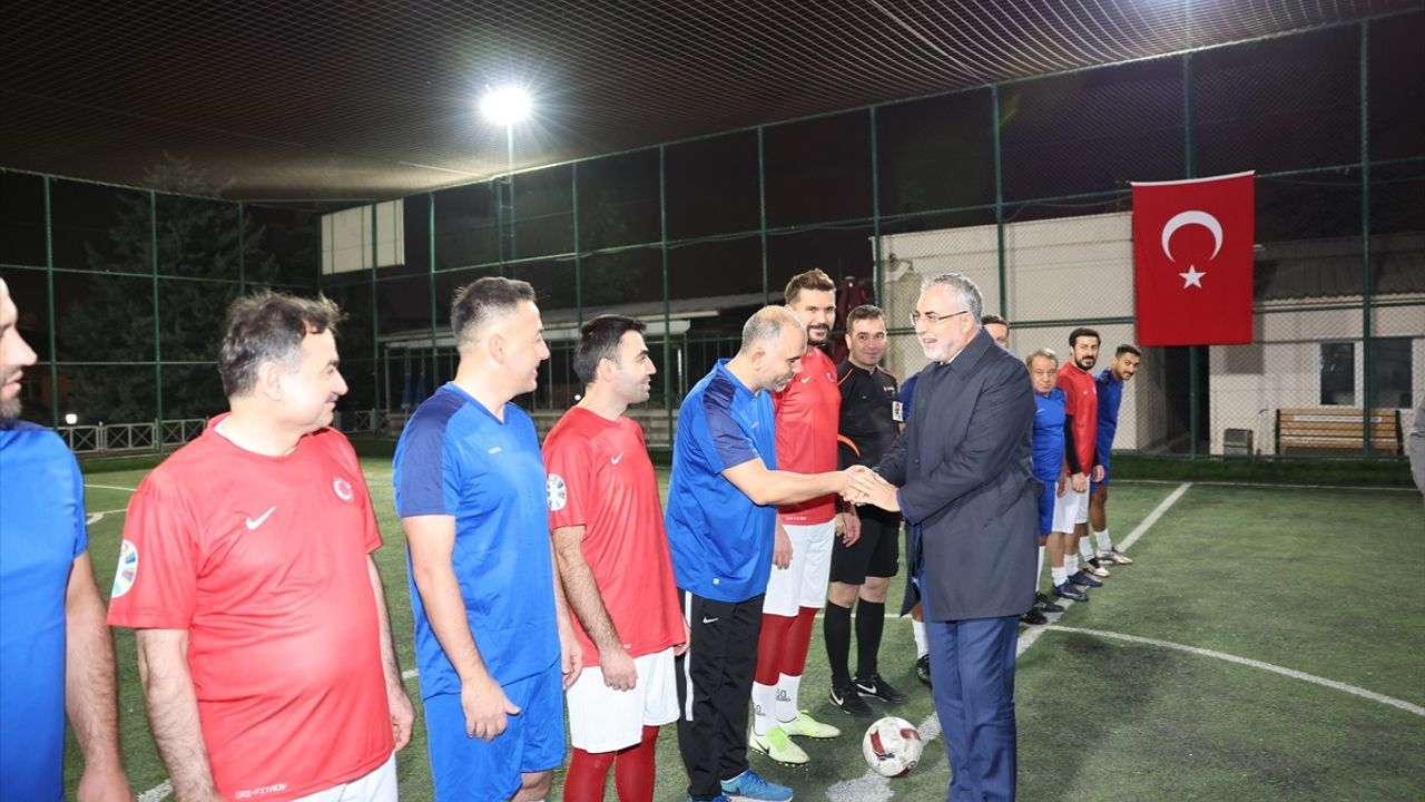 Çalışma Hayatının Temsilcileri Futbol Turnuvasında Buluştu