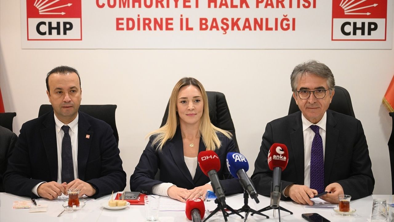 CHP'li Karatepe ve Demir, Edirne'de Basın Mensuplarıyla Buluştu