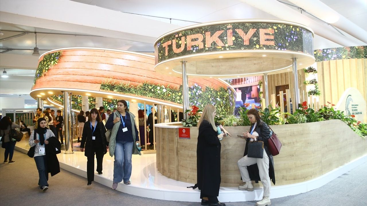 COP29'da Türkiye'nin 'Sıfır Atık' Standı Yoğun İlgi Görüyor