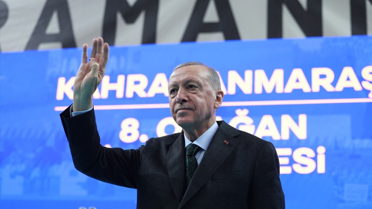 Cumhurbaşkanı Erdoğan Kahramanmaraş Kongresi'nde Şehirlerin Yeniden İnşasını Vurguladı