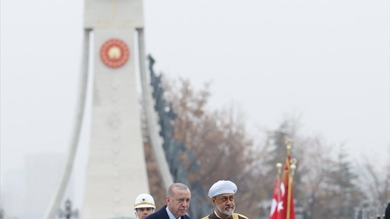 Cumhurbaşkanı Erdoğan, Umman Sultanı Heysem bin Tarık'ı Resmi Törenle Ağırladı