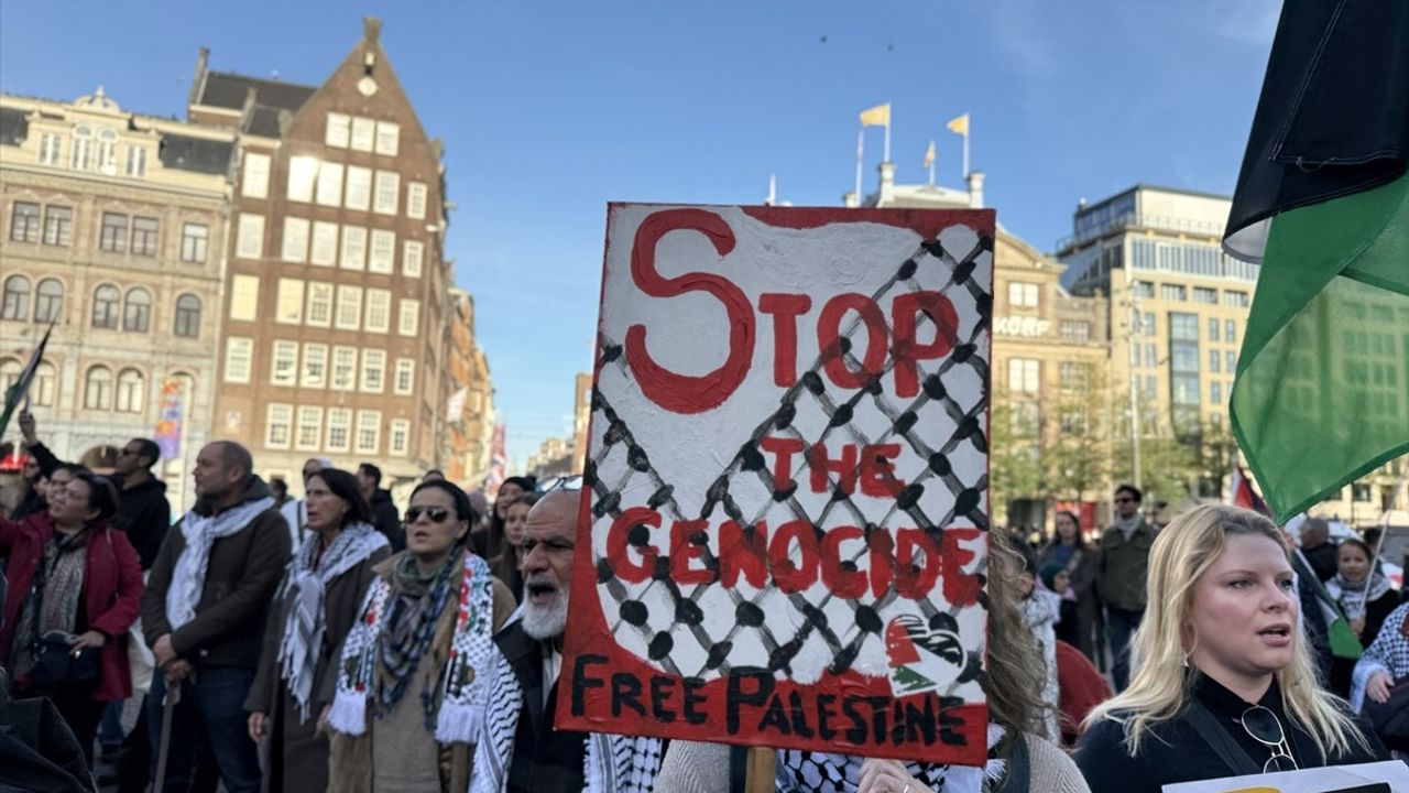 Hollanda'da Balfour Deklarasyonu'na Karşı Protesto