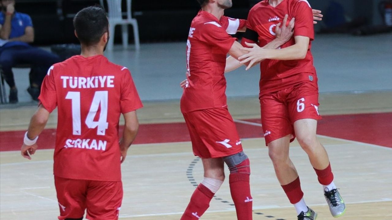 İBSA Avrupa Futsal Şampiyonası Antalya'da Sürüyor