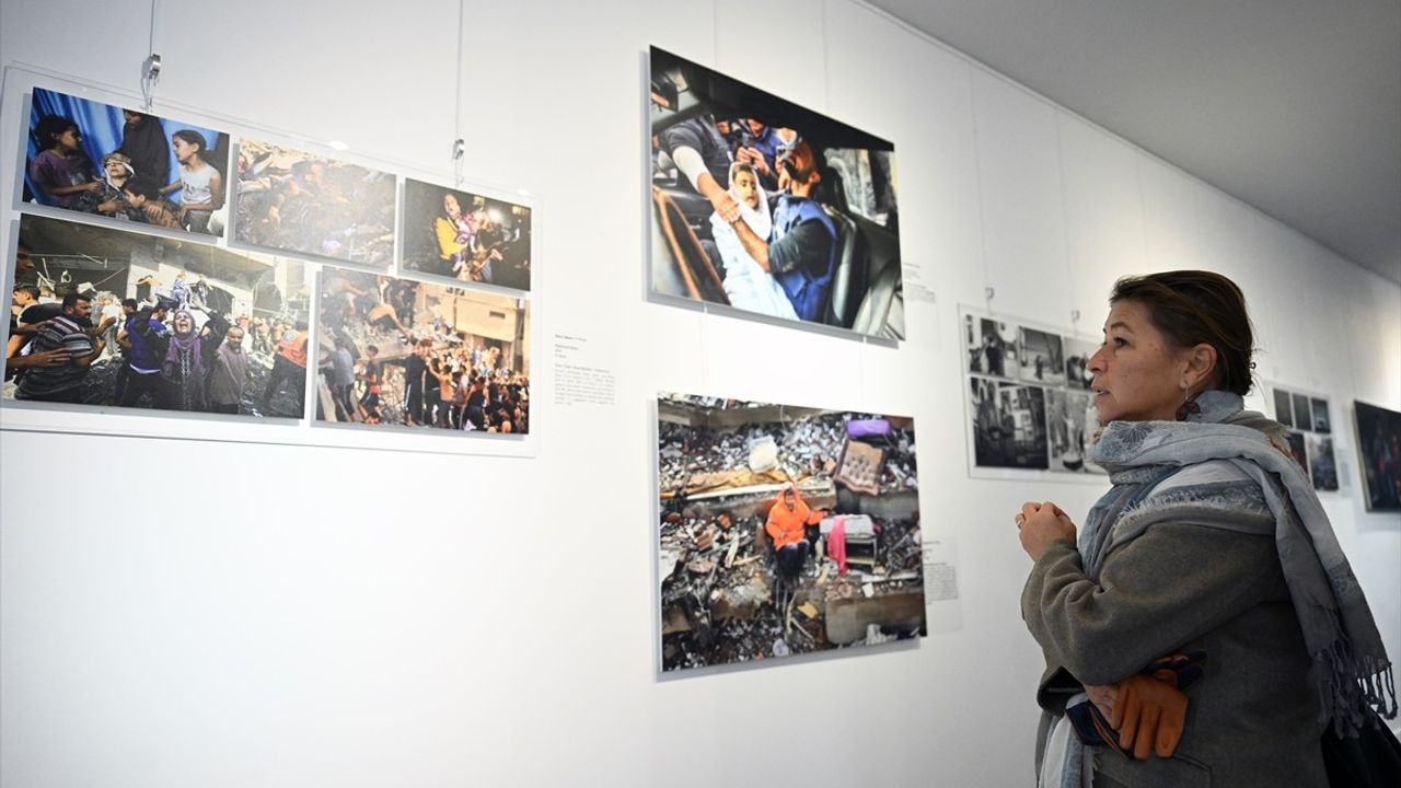 İstanbul Photo Awards 10. Yıl Sergisi Brüksel'de Açılışı Gerçekleşti